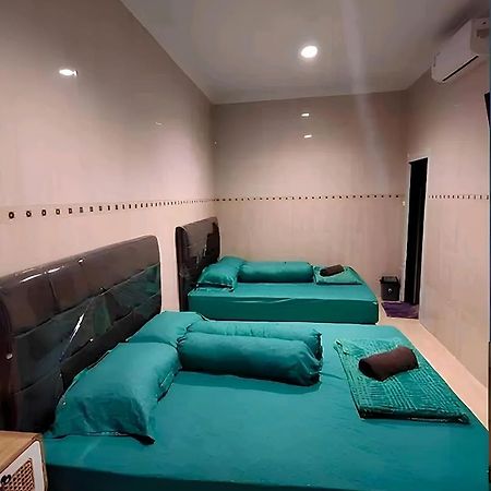 De Patuk Homestay Джокякарта Екстериор снимка