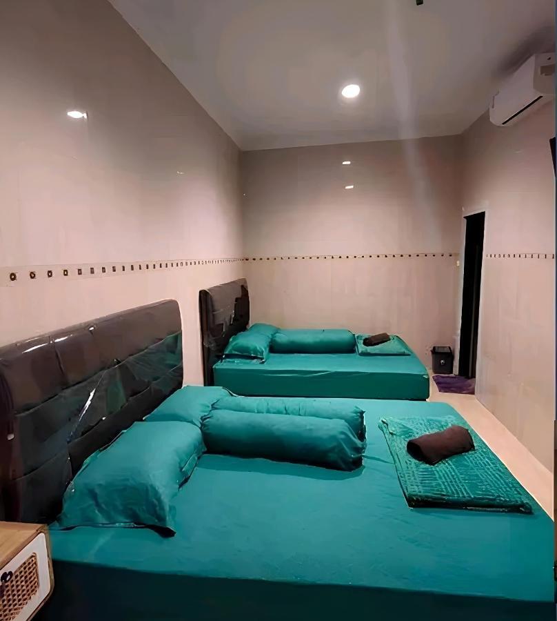 De Patuk Homestay Джокякарта Екстериор снимка