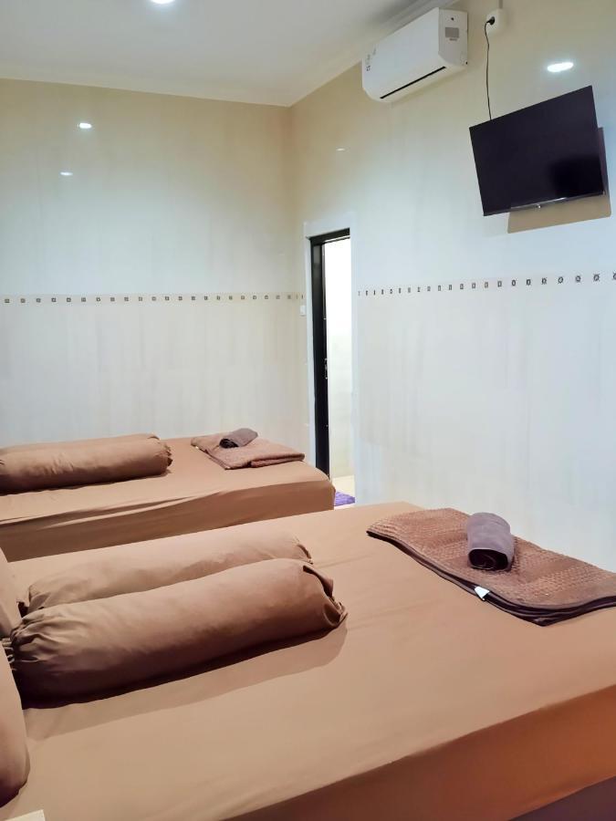 De Patuk Homestay Джокякарта Екстериор снимка