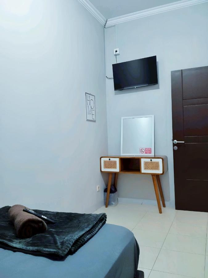 De Patuk Homestay Джокякарта Екстериор снимка