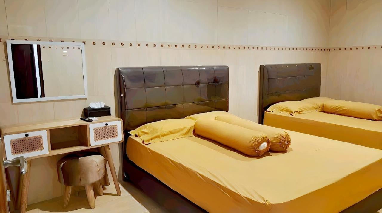 De Patuk Homestay Джокякарта Екстериор снимка
